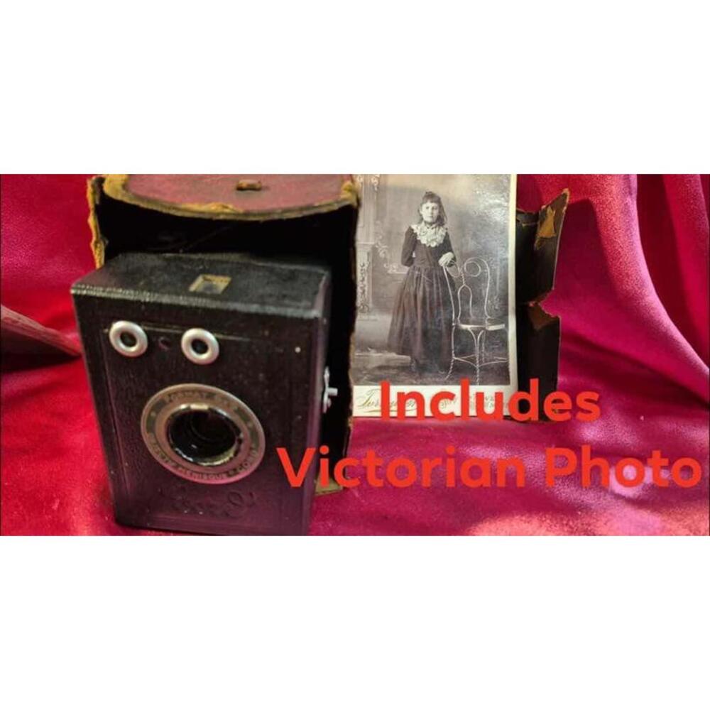 1940s Cord Box Camera 6x9 Format made in France with Case & Antique Sepia Photo